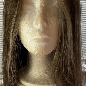 Elegant Brown Women's Wig